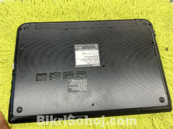 Toshiba , Core i5 ,128GB SSD, 4gb-Ram, 5th Gen, 15.6